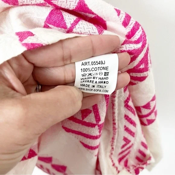 Sofia Hansel Boho Embroidered Geometrid Mini Dress in Hot Pink - Picture 6 of 8